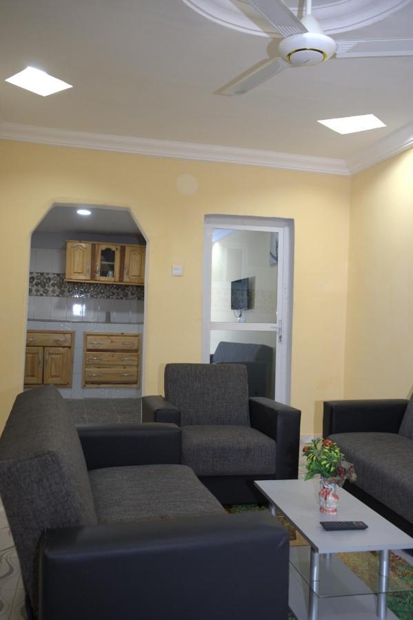 Faith And Grace Guest House Lamin Beretto Buitenkant foto
