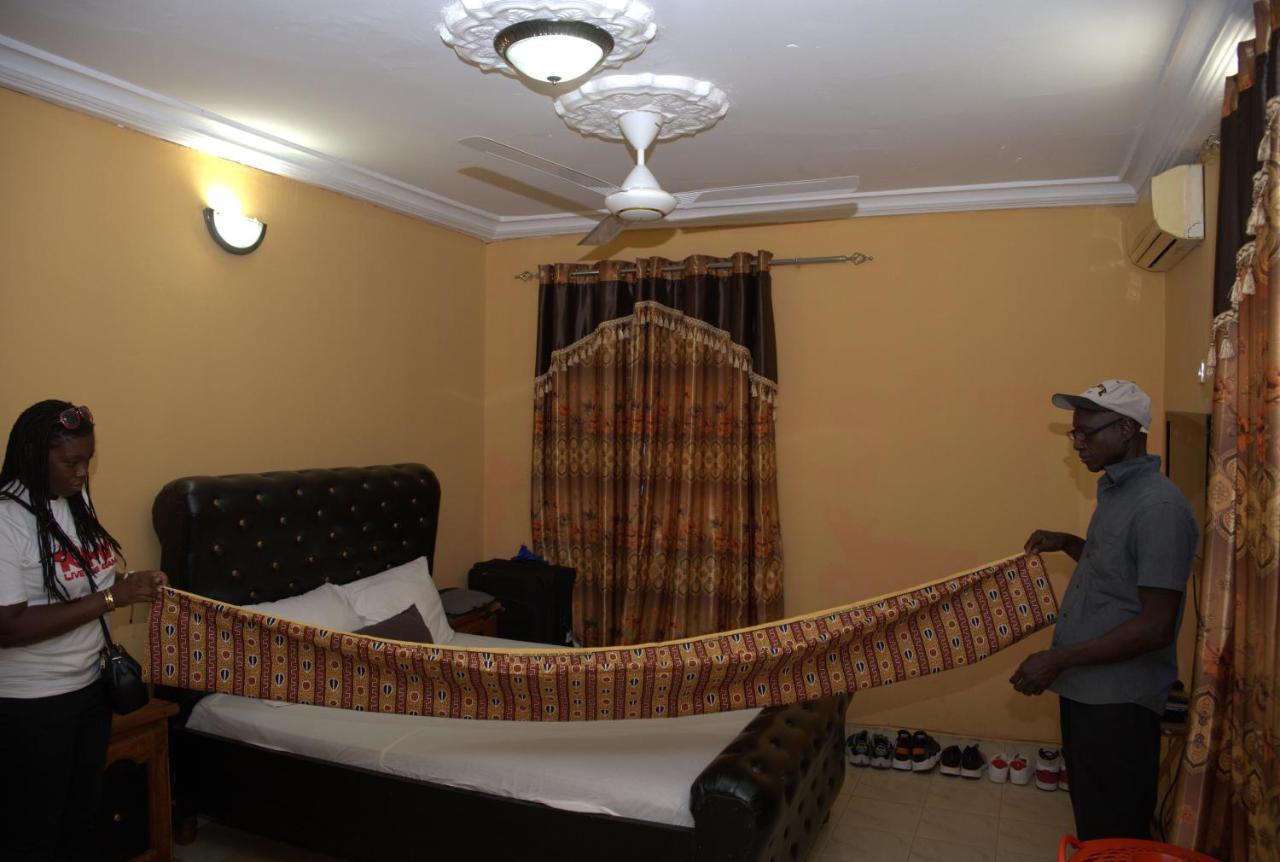 Faith And Grace Guest House Lamin Beretto Buitenkant foto
