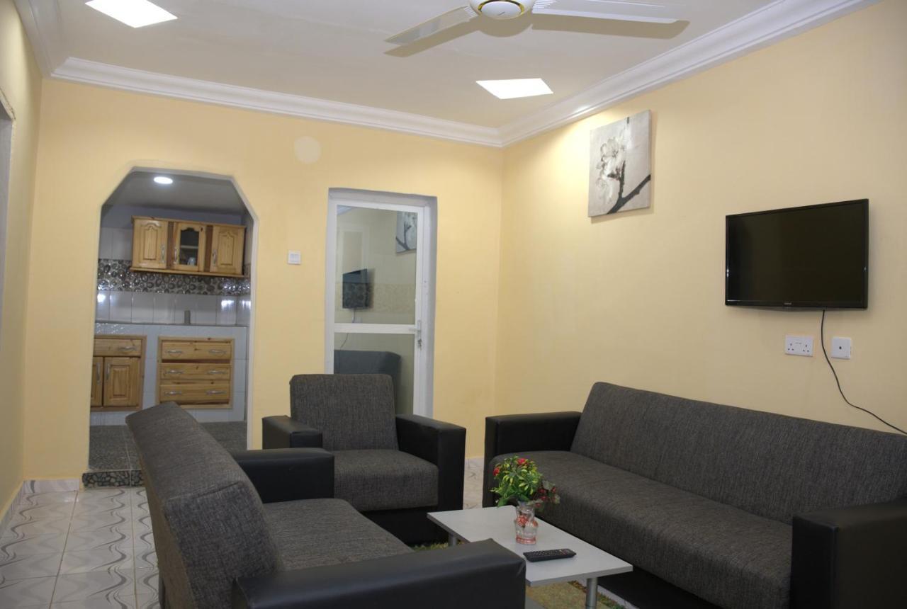 Faith And Grace Guest House Lamin Beretto Buitenkant foto