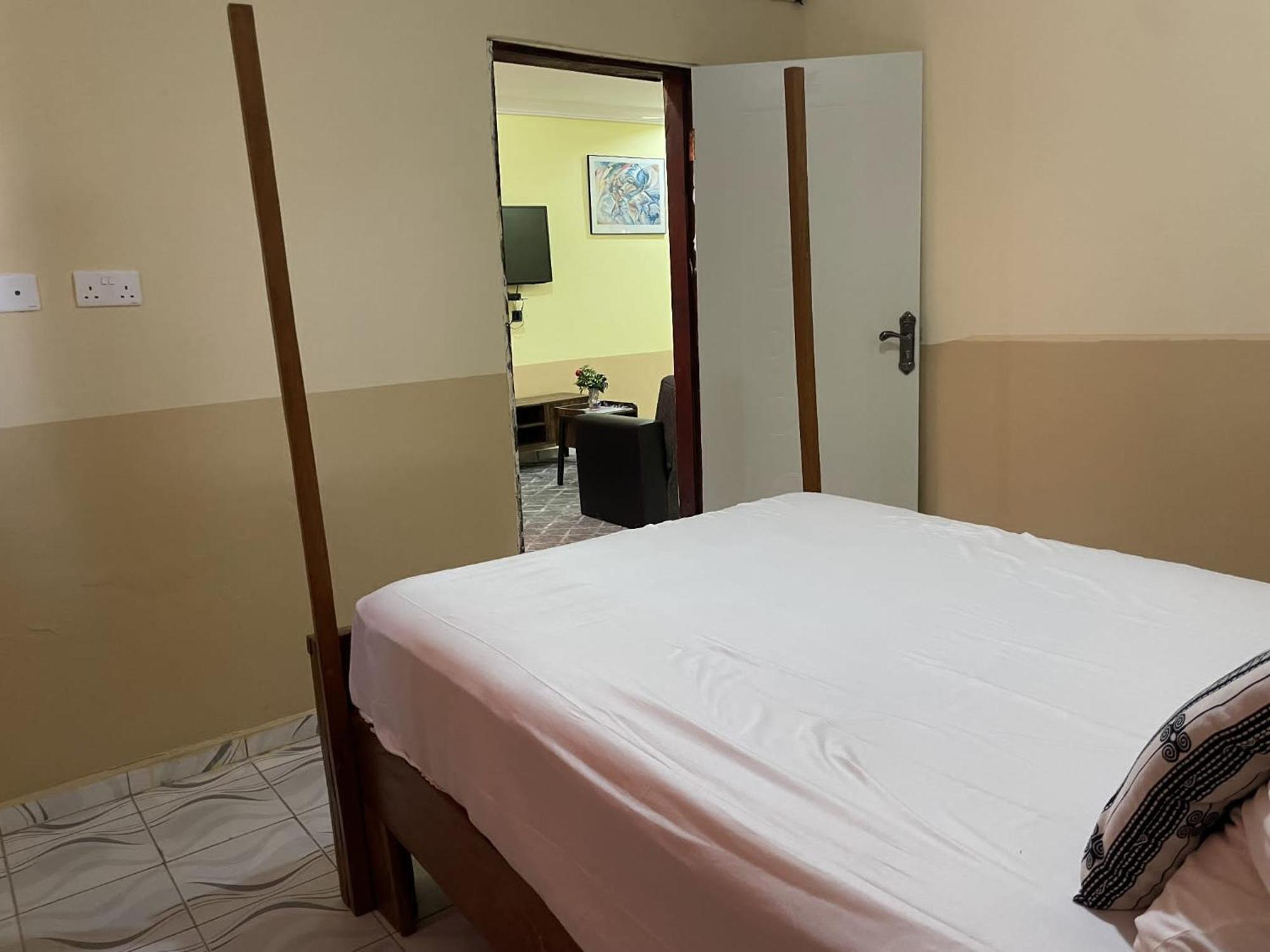 Faith And Grace Guest House Lamin Beretto Buitenkant foto