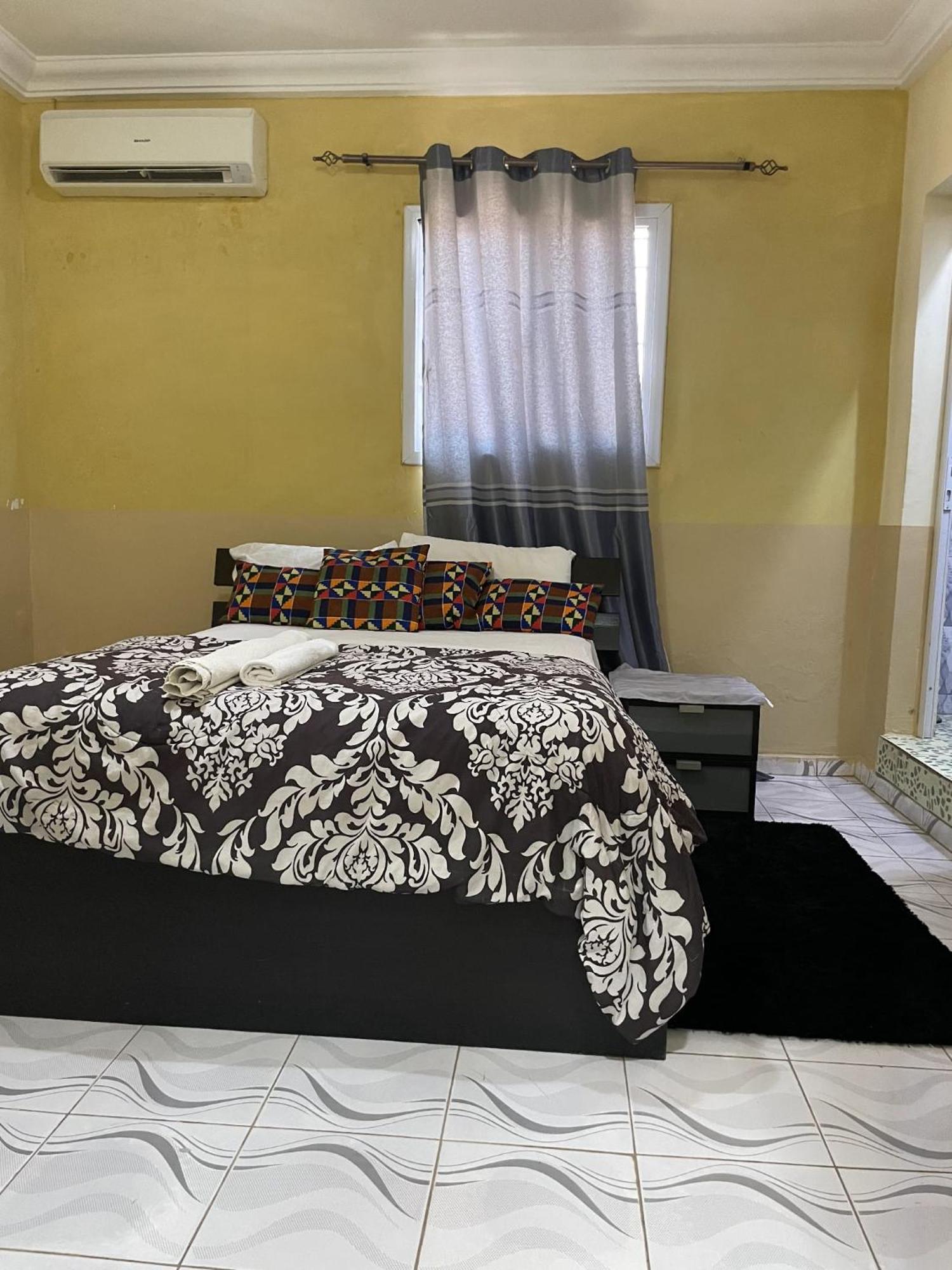 Faith And Grace Guest House Lamin Beretto Buitenkant foto